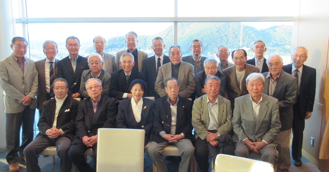 大17同期会写真.jpg